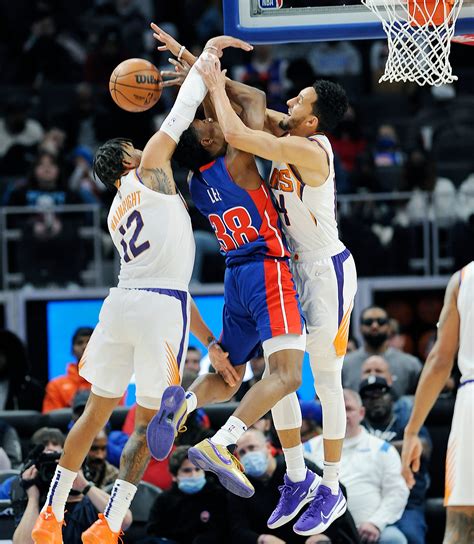 Ejection cuts short Cade Cunningham's big day for Detroit Pistons