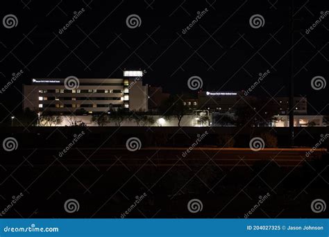 Banner Del E. Webb Medical Center Editorial Image - Image of warm ...