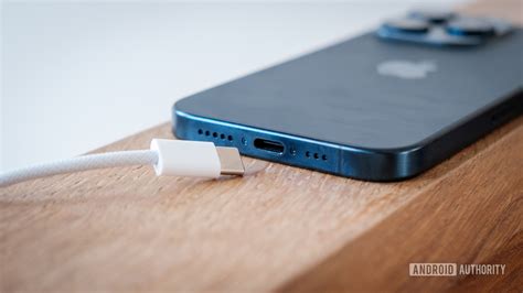 The best iPhone 15 chargers for 2024
