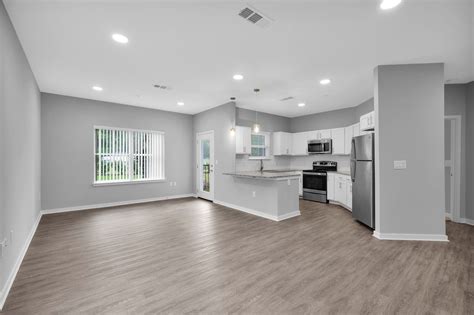 Saddle Brook Landings