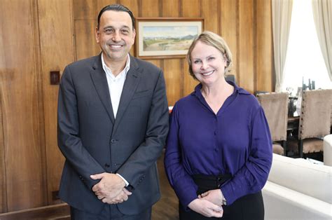 Ana Perugini apresenta projeto de proteção da Serra dos Cocais ao Governo do Estado - Ana ...