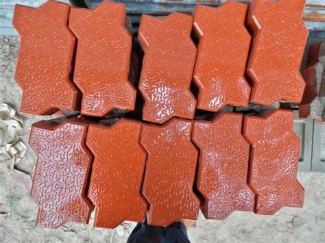 PVC Moulds - Zig Zag PVC Rubber Paver Block Mould Manufacturer from Noida