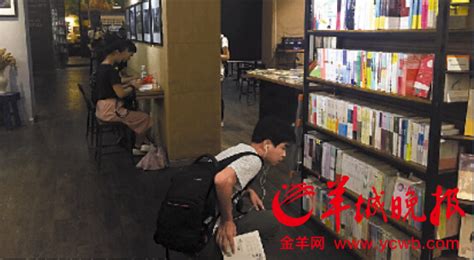 重庆24小时不打烊“城市书房”，你的精神深夜食堂_空间