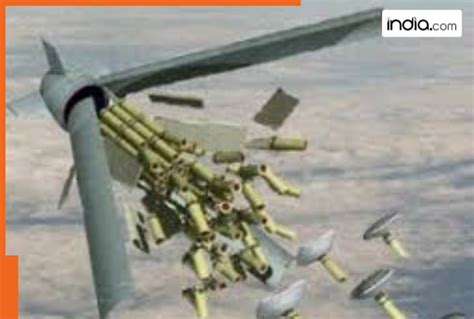 Cluster bomb in missiles...Iran's war strategy puts Israel, US on ...