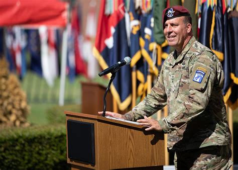 82nd Airborne Division Welcomes New Leaders in Fort Bragg Ceremony ...