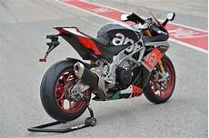 Aprilia Rsv4 Rr Wallpapers by Aprilia Rsv4 Rr Image Gallery Wallpaper Motorcycles Hd Aprilia Rsv4 Rr Wallpapers