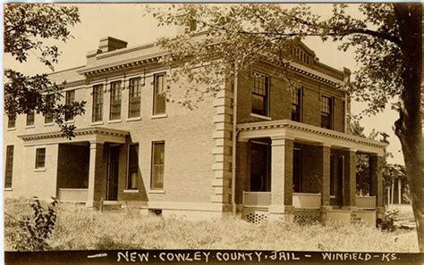 Images of Kansas Towns and Cities