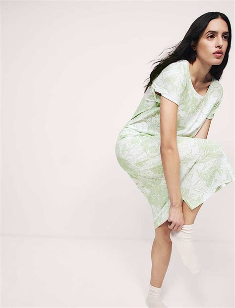 Buy Cool Comfort™ Printed Nightdress at Marks & Spencer