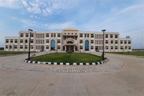 Maharaja Surajmal Brij University Contact Number, Address & Map ...