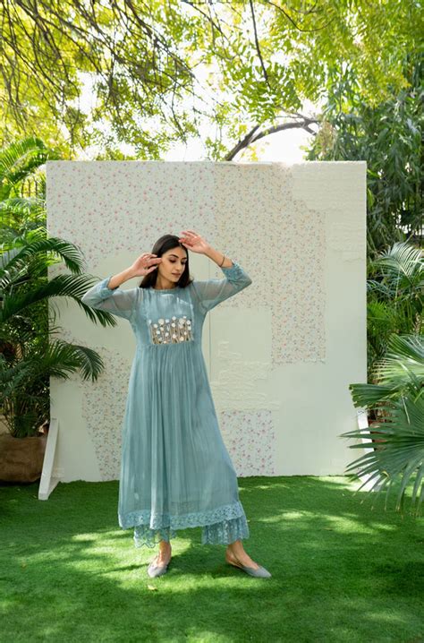 BEST SELLERS – Naaz By Noor