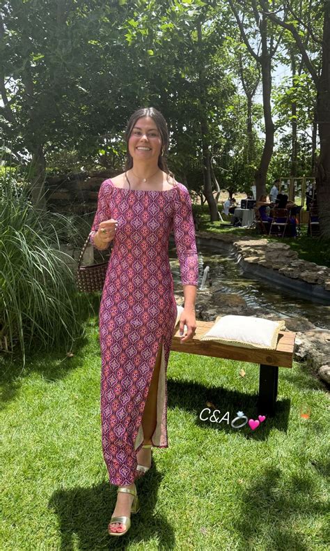 La boda de la futbolista Alba Redondo se llena de color: los vestidos con los que sorprendieron ...