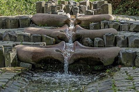 日式庭院流水石钵组合花园造景户外水钵禅意自然花钵石盆石槽景观-阿里巴巴