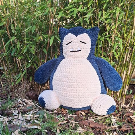 #143 Snorlax Crochet Pattern Free - Loops by Kat