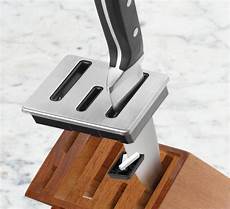 self sharpening kitchen knives calphalon classic self sharpening cutlery self sharpening kitchen knives calphalon classic self sharpening cutlery