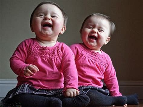 最新双胞胎女孩起名字大全-起名网