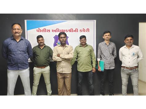 Body of girl found in lake in Isra village of Keshod taluka solved ...