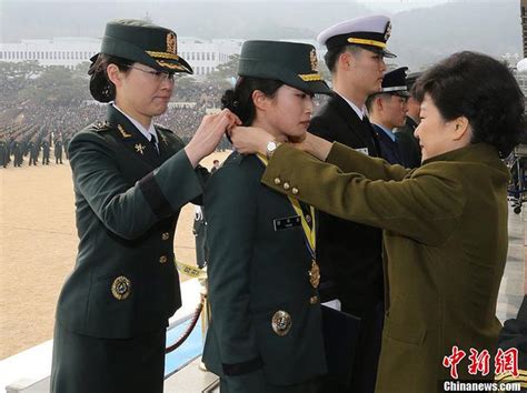 韩国二成女兵曾遭性骚扰 27%加害者为将军级别_新闻_腾讯网