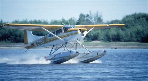 How Do Planes Float On Water at Linda Siddiqui blog