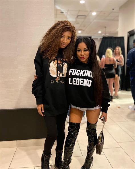 TW Pornstars - 2 pic. September Reign. Twitter. Like this post of you want the @xoispyseptember ...