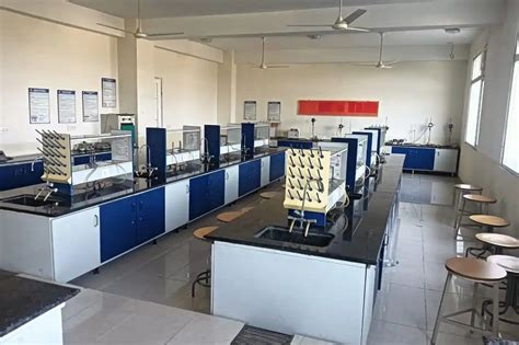 Top Pharmaceutical Sciences Courses at CT University – Apply Now!