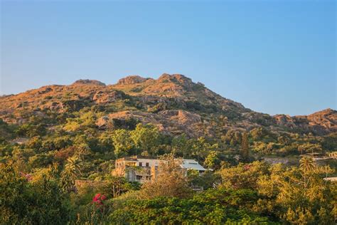 OYO HOME 23449 Mount Villa Stay, Home Mount-Abu, Book @ ₹1095 - OYO