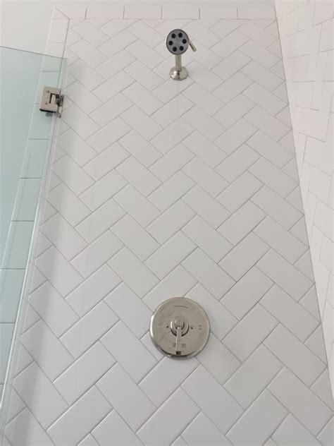 Herringbone Subway Tile Pattern - Pattern Inspiration Daily