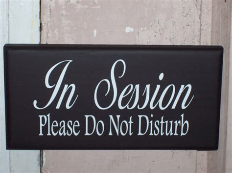 In Session Please Do Not Disturb Sign 的图像结果