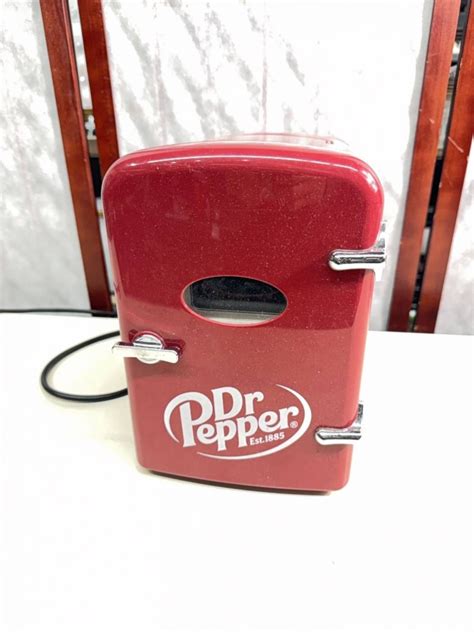 Dr Pepper mini beverage fridge | Maxsold