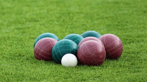Bocce Ball | Beginner's Guide to Bocce Ball - Fresh Hobby
