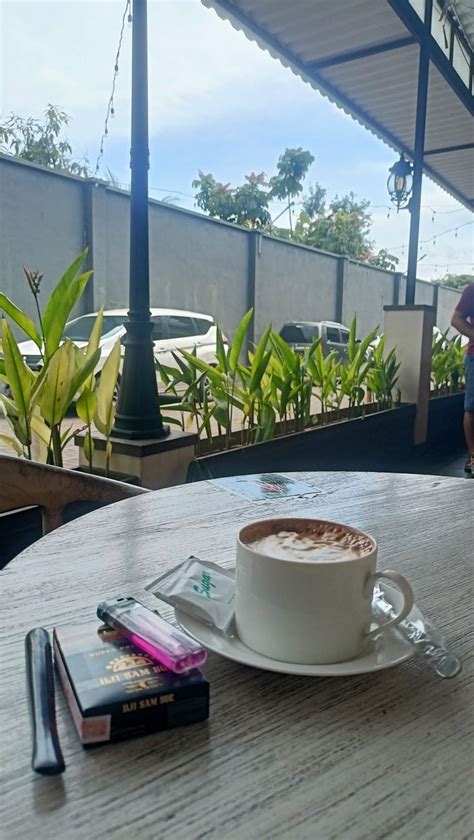 Kembar tiga | Foto kopi aesthetic,