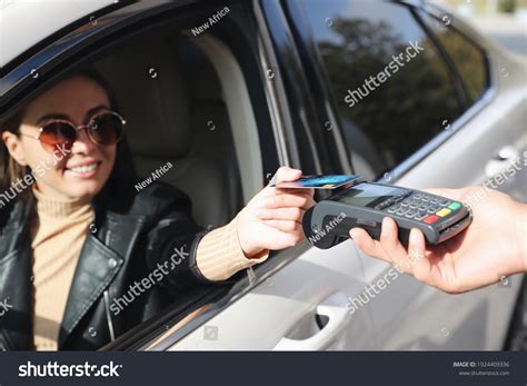 922 Credit Card Petrol Station Images, Stock Photos & Vectors ...