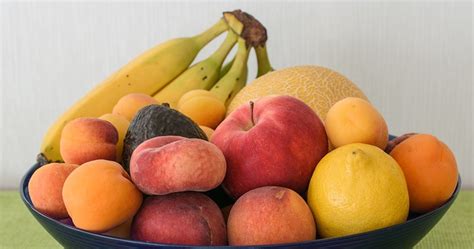 Winter Fruits: ये 7 फल सर्दियों में बढ़ाएंगे इम्युनिटी, नहीं पड़ेंगे ...