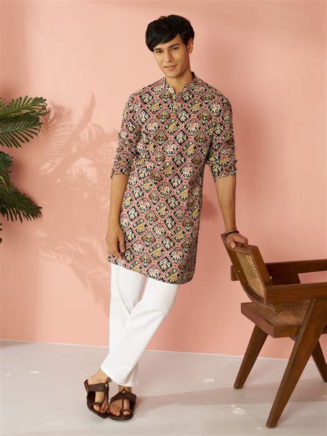 VASTRAMAY Black Patola Kurta White Pyjama Set – vastramay