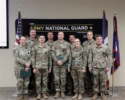 Iowa Army National... - Iowa Army National Guard Recruiting