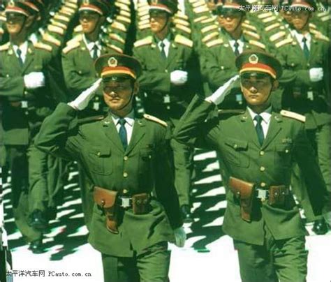 共和国大阅兵图集：1999年国庆50周年大阅兵(1)