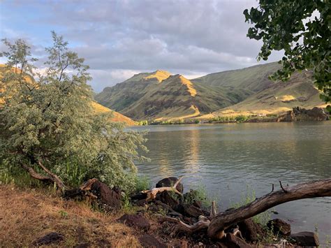 Indian Creek Campground — Lake Owyhee State Park | Adrian, Oregon
