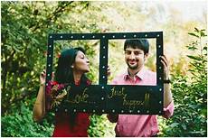 Pre Wedding Props Ideas by 22 Easy Props For Your Prewedding Photoshoot Frugal2fab Pre Wedding Props Ideas