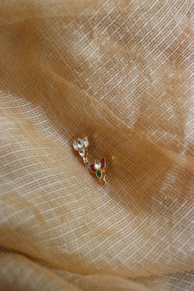 Lotus Nosepin – zahana