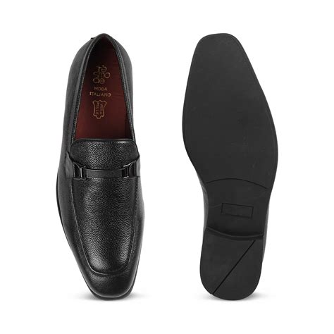 Buy Black Men's Loafers & Moccasins - The Even Black | Tresmode