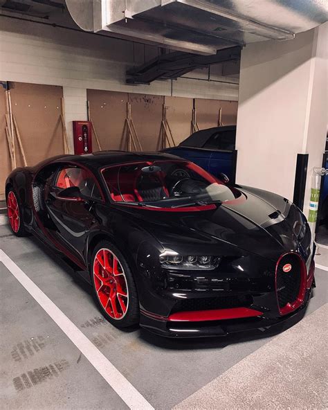 Black Red Bugatti Chiron