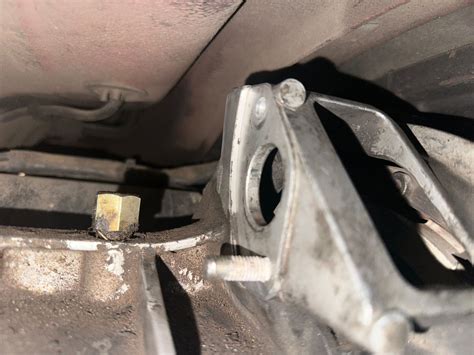 Stabbing a new Clutch Slave Cylinder made easy - Rennlist - Porsche ...