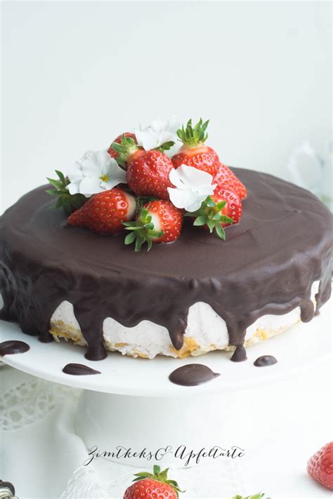 Erdbeer-Ricotta-Törtchen mit Knusperboden - Zimtkeksundapfeltarte