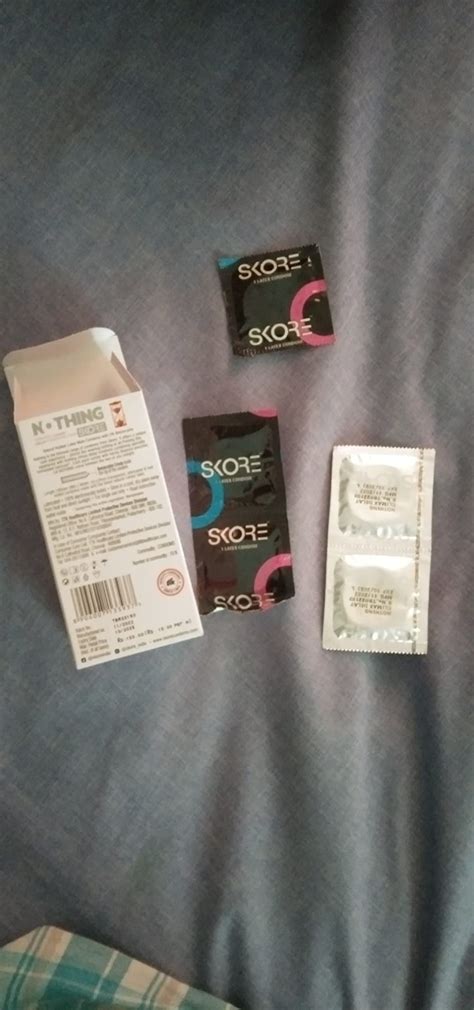 Buy Skore Nothing Thinnest Condoms | Chocolate Flavored With Disposal ...
