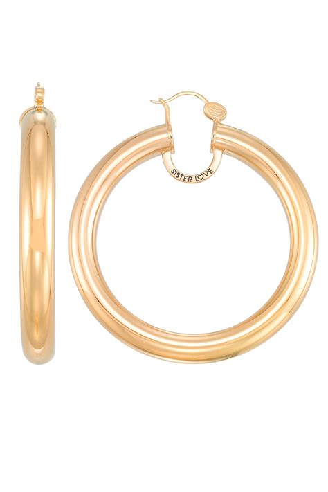 Sister Love Queen Hoops – Simone I. Smith