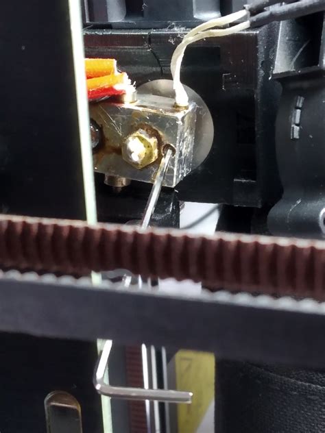 How to remove stripped tiny screw for hotend thermistor? - Hardware ...