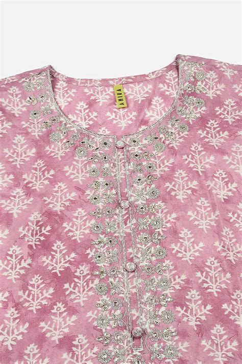 Pink Silk Blend Ethnic Motifs Embroidered Straight Kurta - Ahika