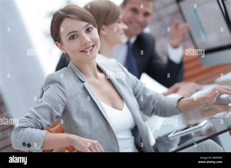 Pics of Business Women 的图像结果