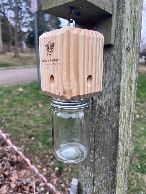 BEST CARPENTER BEE TRAP – K9 NOX ARTISAN CRAFTS