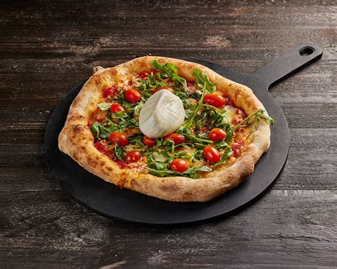 Burrata Pizza — Il Maestro Pizzaiolo.