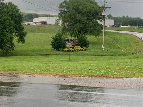 Monterey Mushrooms Logo